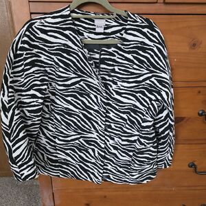 Chico's Zebra Print Jacket Size 2 (Large) Zip Up Pockets Black White Textured